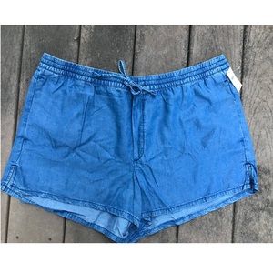 Gap Shorts